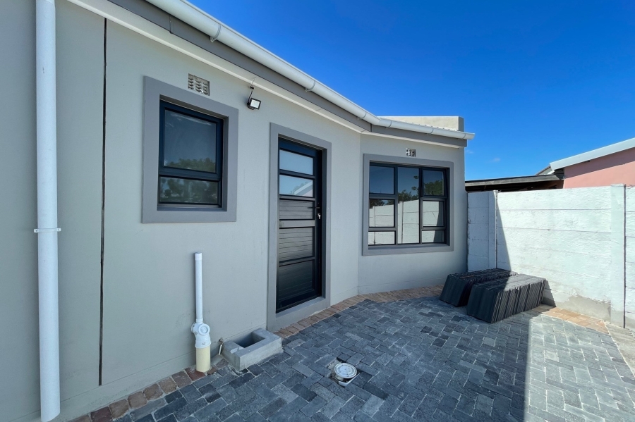 5 Bedroom Property for Sale in Dennemere Western Cape